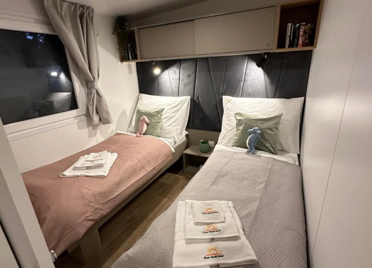 Sunny Mobil Home Biograd Na Moru Holiday home